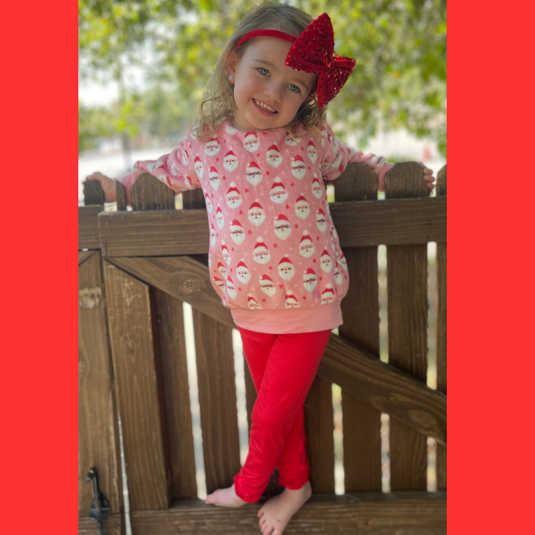 Macaron + Me - Stretch Plush Sweatshirt - Vintage Santa