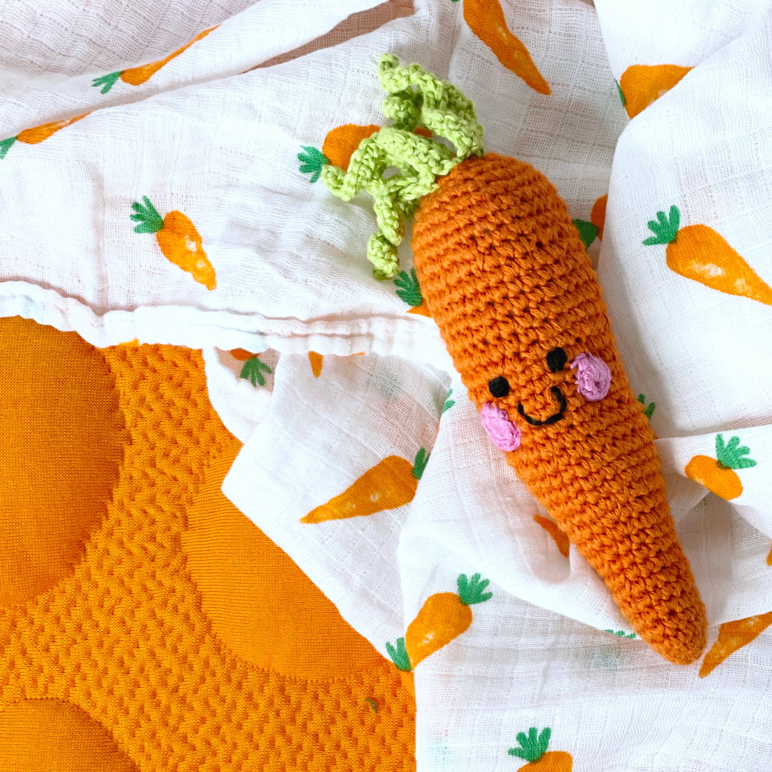 Pebble - Pretend Play Food Rattle - Carrot