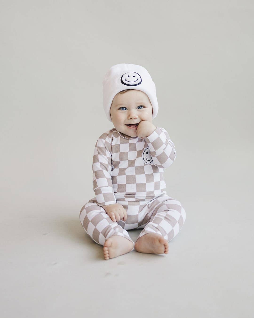 Lucky Panda Kids - Smiley Baby & Kids' Beanie | White