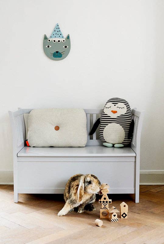 OYOY LIVING DESIGN - Penguin Pingo Cushion - White / Black