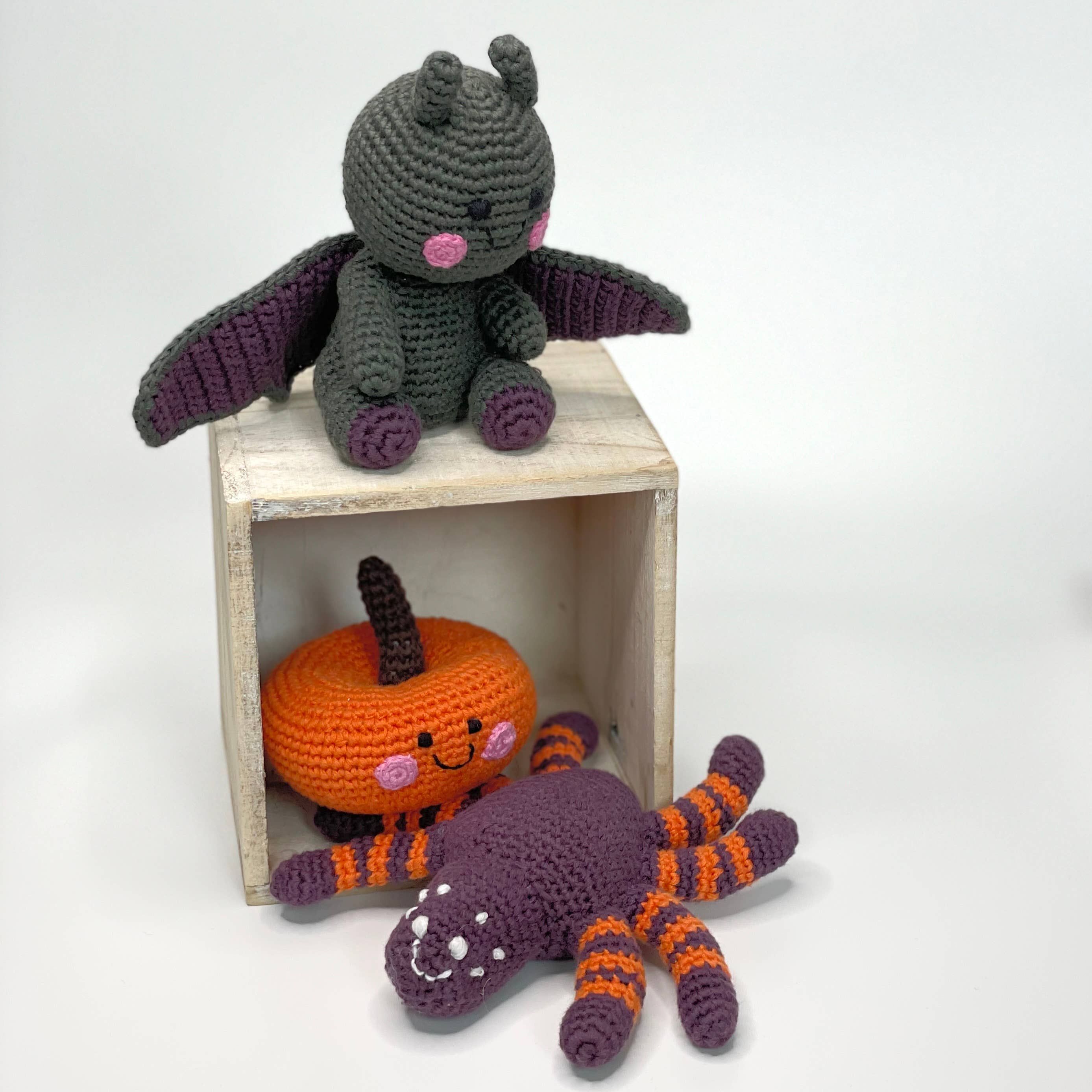 Pebble - Handmade Orange Pumpkin Rattle – A Fall Favorite!