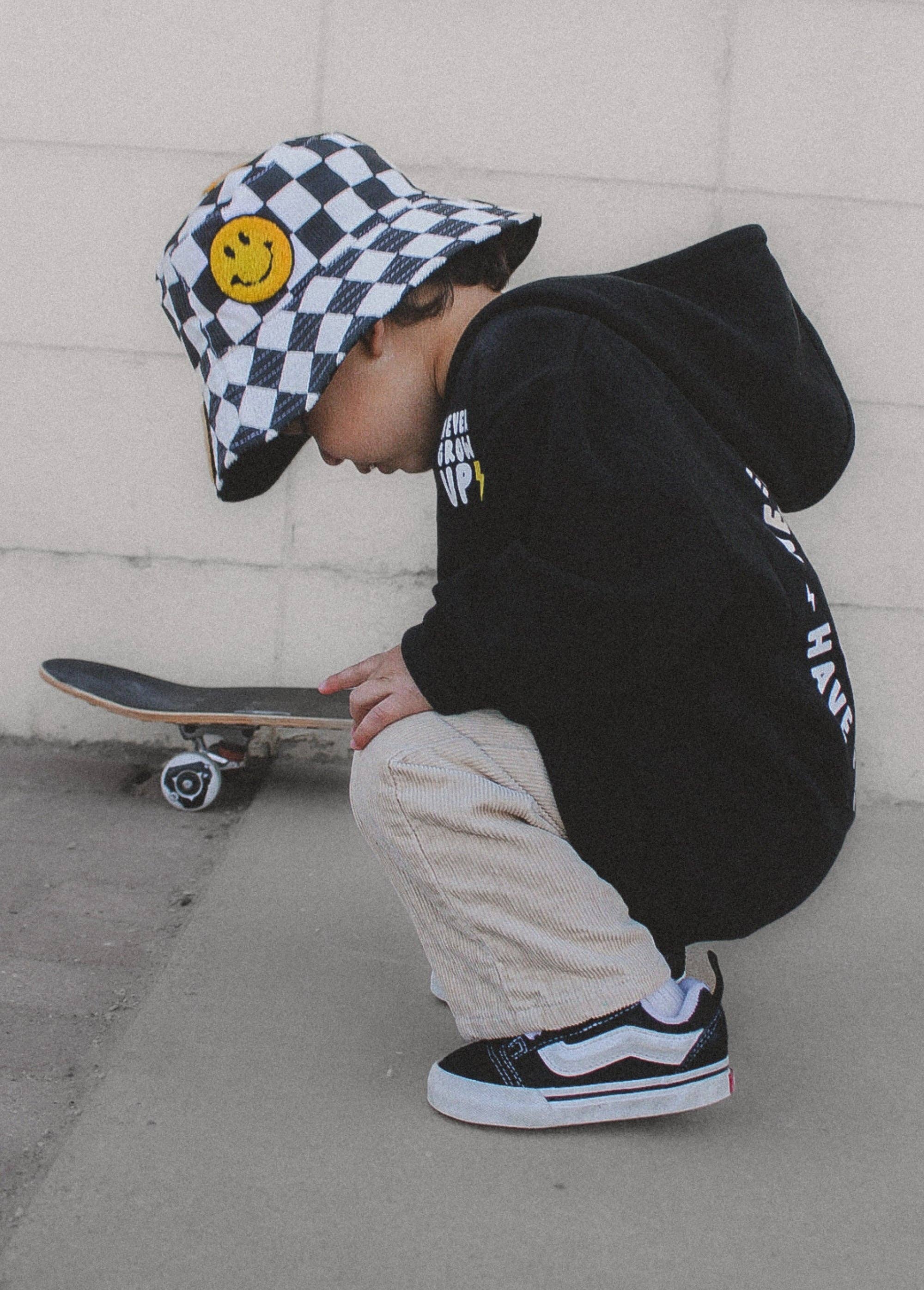 Little Trouble - Smiley Bucket Hat Checkers