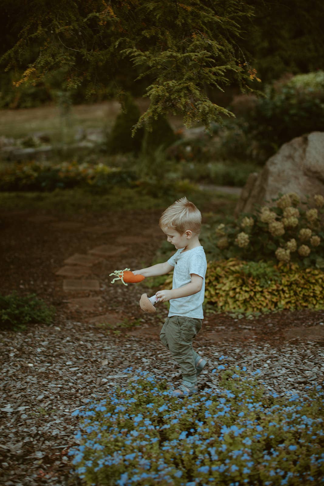 Pebble - Pretend Play Food Rattle - Carrot