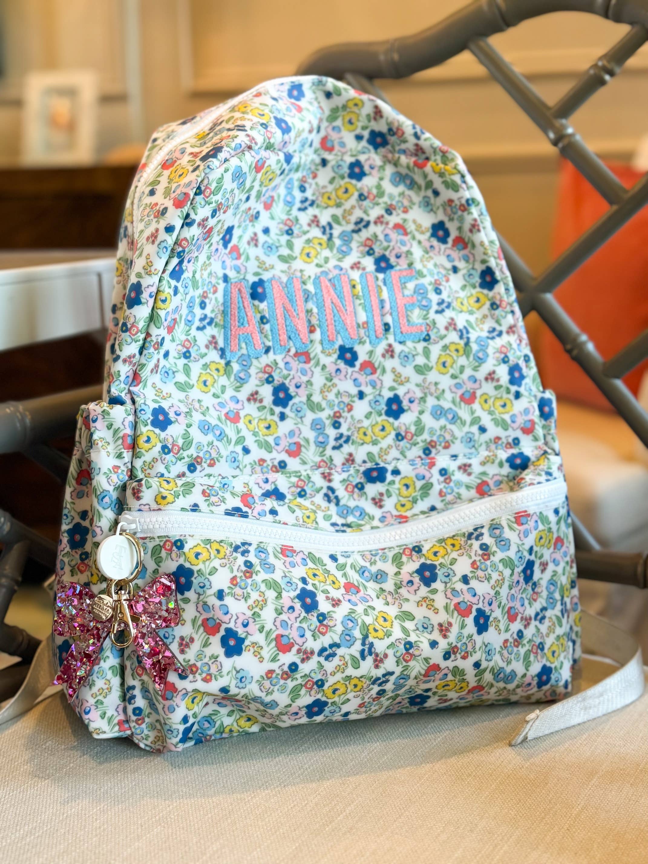 Taylor Elliott Designs - Bow Keychain - Pink + Silver Confetti